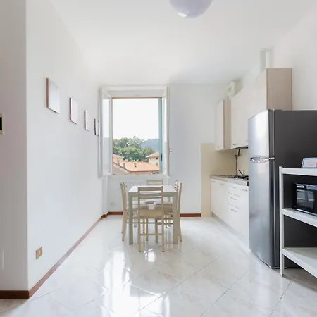 Апартаменты Carola's Place - By Relais Di Giada Комо