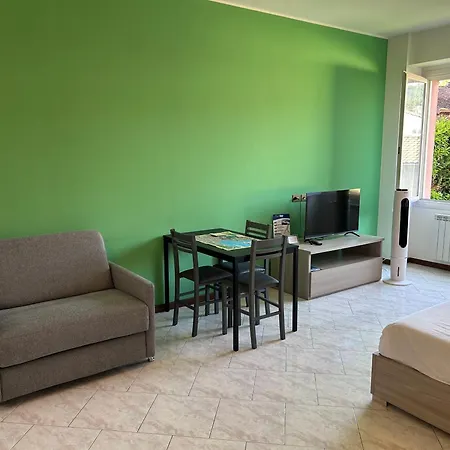 Carola's Place - By Relais Di Giada Апартаменты *